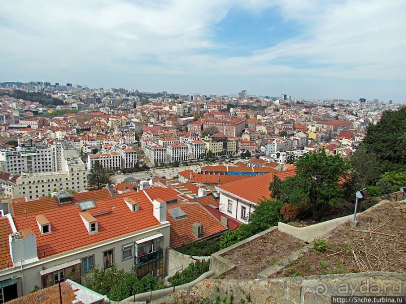 Еще взгляд на Лиссабон сверху, теперь с крепости Сан Жоржи