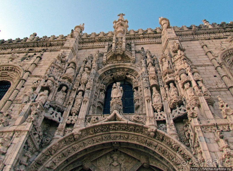 Альбом отзыва "Застывшая поэзия в камне"