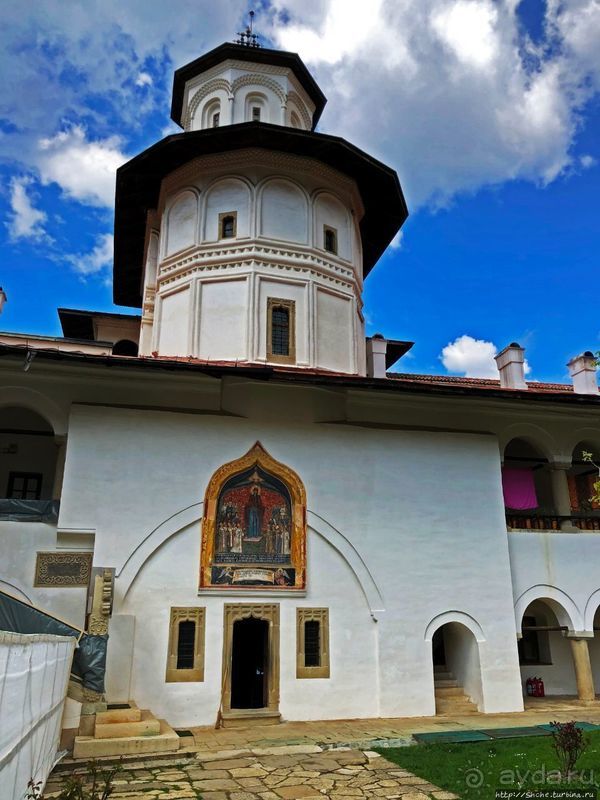 Стильный монастырь конца 17 века в Хорезу 