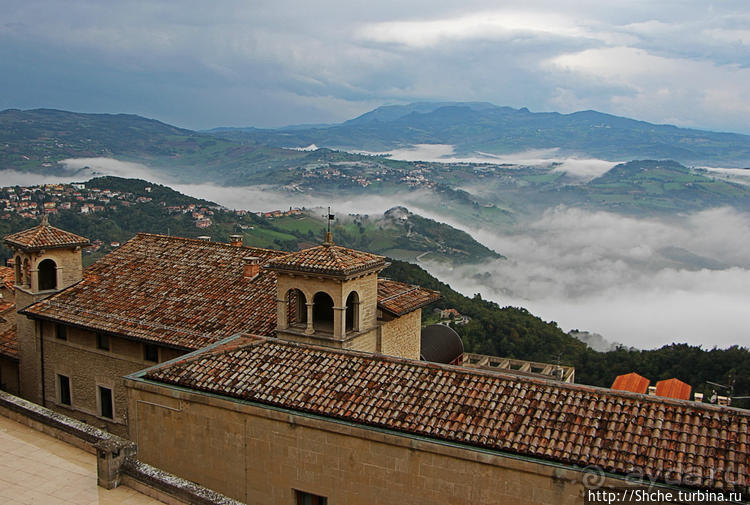 Сан Марино — каменный плот в молочной реке