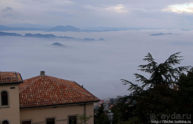 Сан Марино — каменный плот в молочной реке