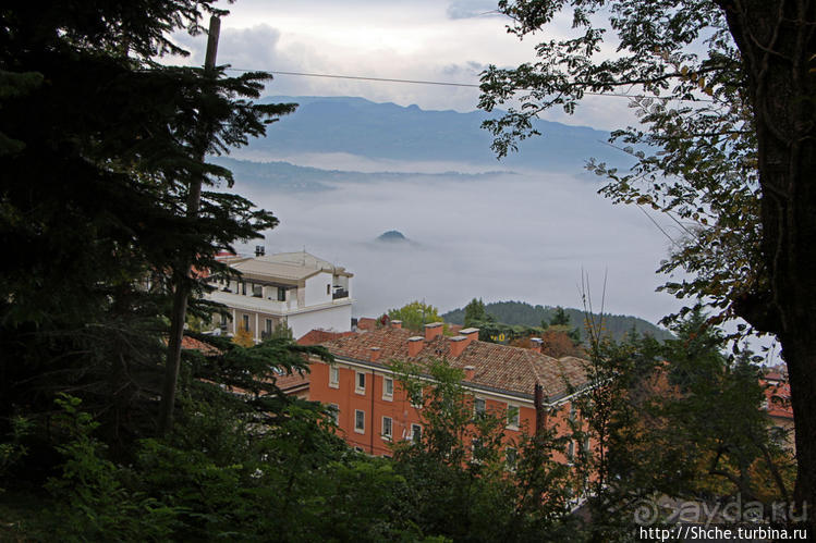 Сан Марино — каменный плот в молочной реке