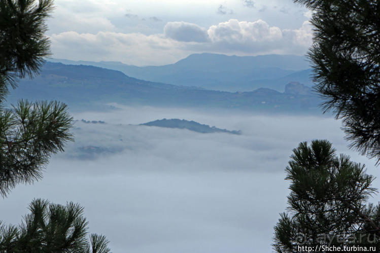 Сан Марино — каменный плот в молочной реке