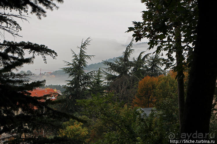 Сан Марино — каменный плот в молочной реке