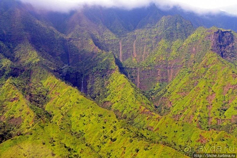 Над Кауаи на вертолете. Этап 1. Горы и водопады