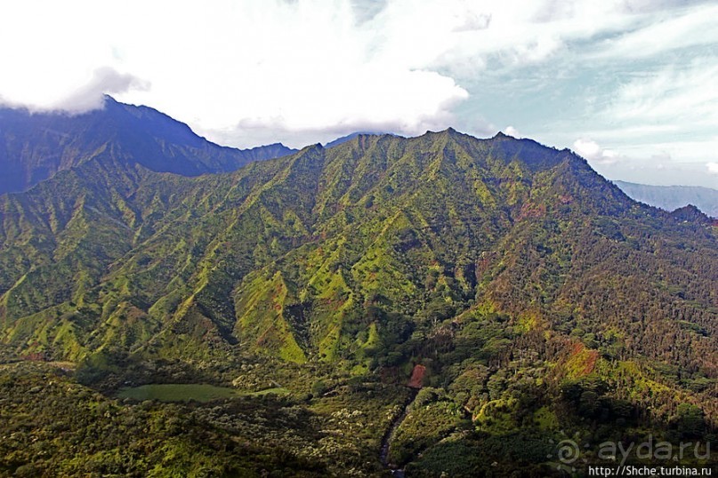 Над Кауаи на вертолете. Этап 1. Горы и водопады