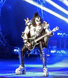 Кобра, Леопарды и ... Поцелуй