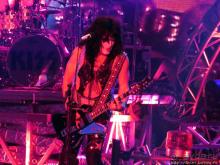 Кобра, Леопарды и ... Поцелуй