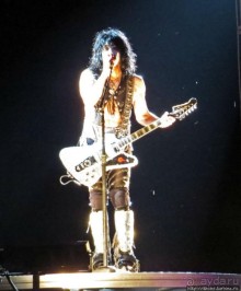 Кобра, Леопарды и ... Поцелуй