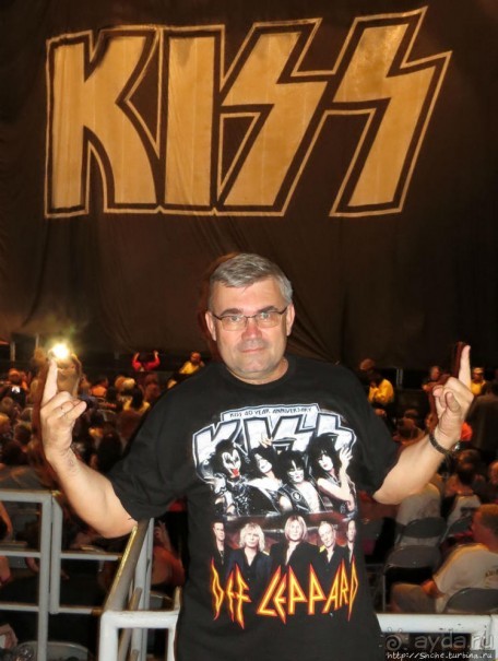 Кобра, Леопарды и ... Поцелуй