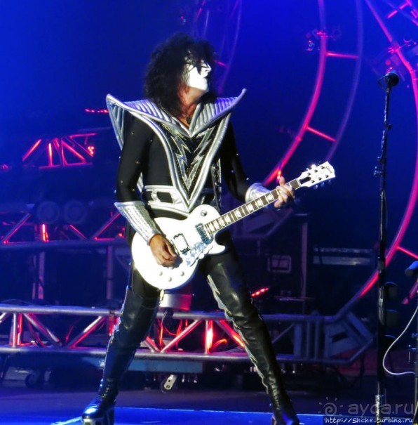 Кобра, Леопарды и ... Поцелуй