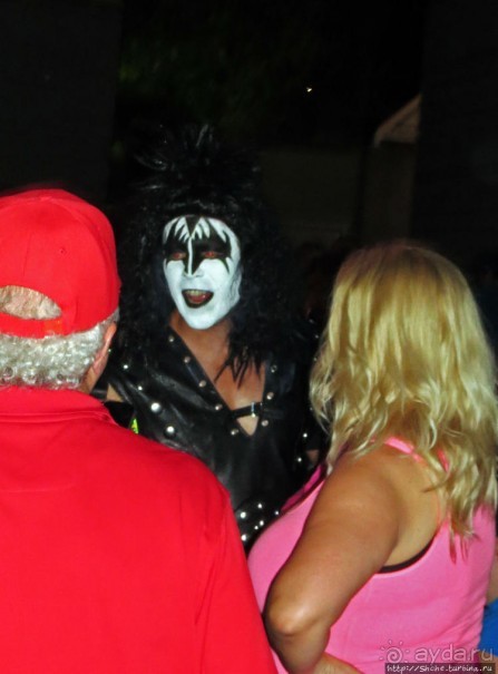 Кобра, Леопарды и ... Поцелуй