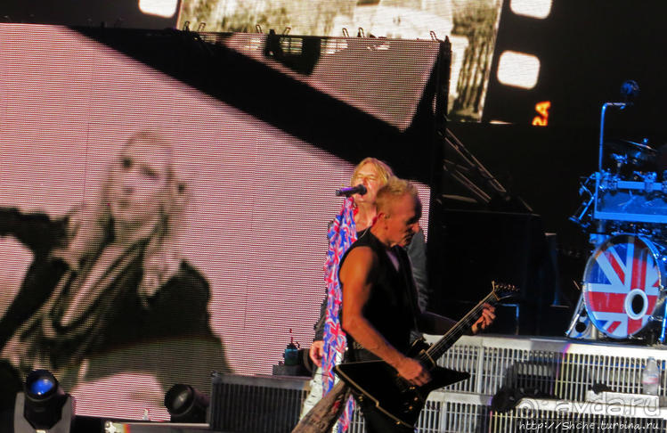 Кобра, Леопарды и ... Поцелуй