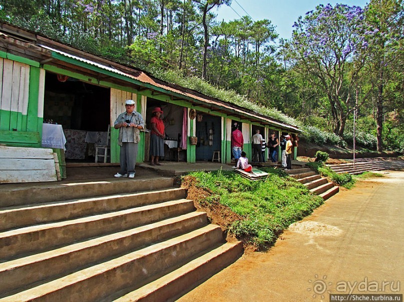 Озеро Andraikiba у Антсирабе, овеяное печальными легендами