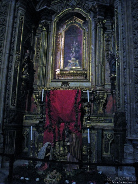 Монастырь иеронимитов — шикарный внешне, грандиозный внутри