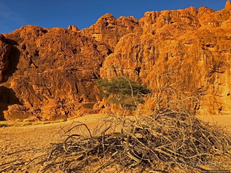 Чад, места туристического притяжения. Горное плато Эннеди