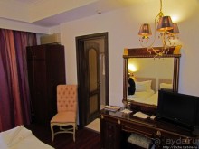 Афинский отель с приятным интерьером