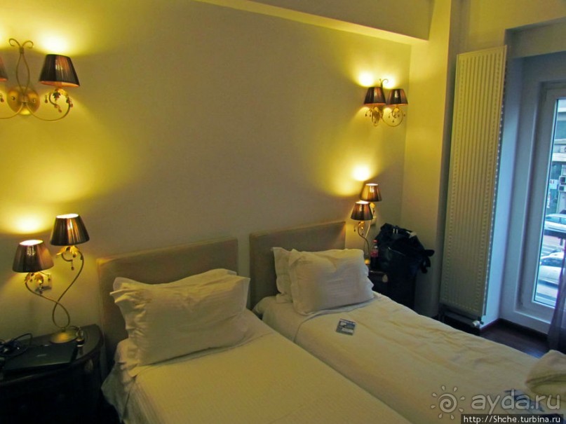 Афинский отель с приятным интерьером