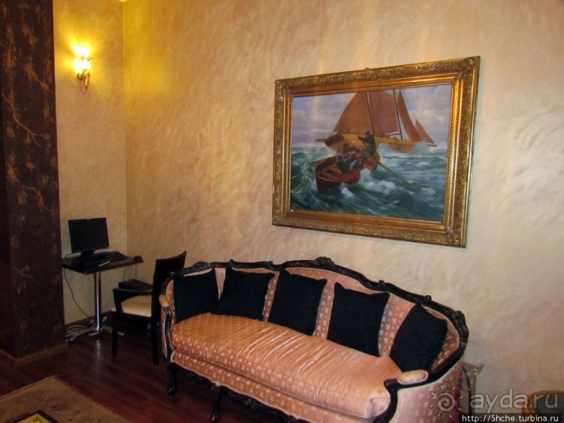 Афинский отель с приятным интерьером