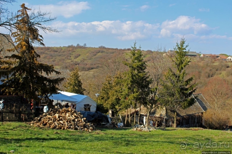 Фестиваль в историческом селе Холлокё (объект Юнеско № 401)