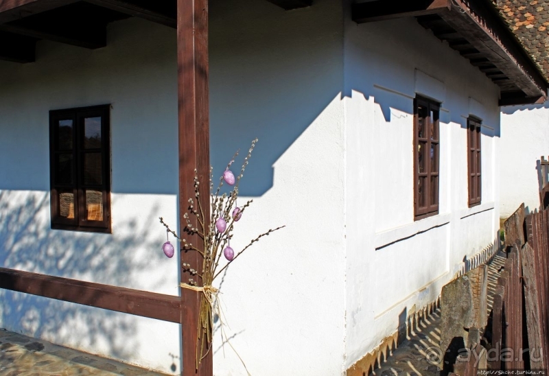 Фестиваль в историческом селе Холлокё (объект Юнеско № 401)