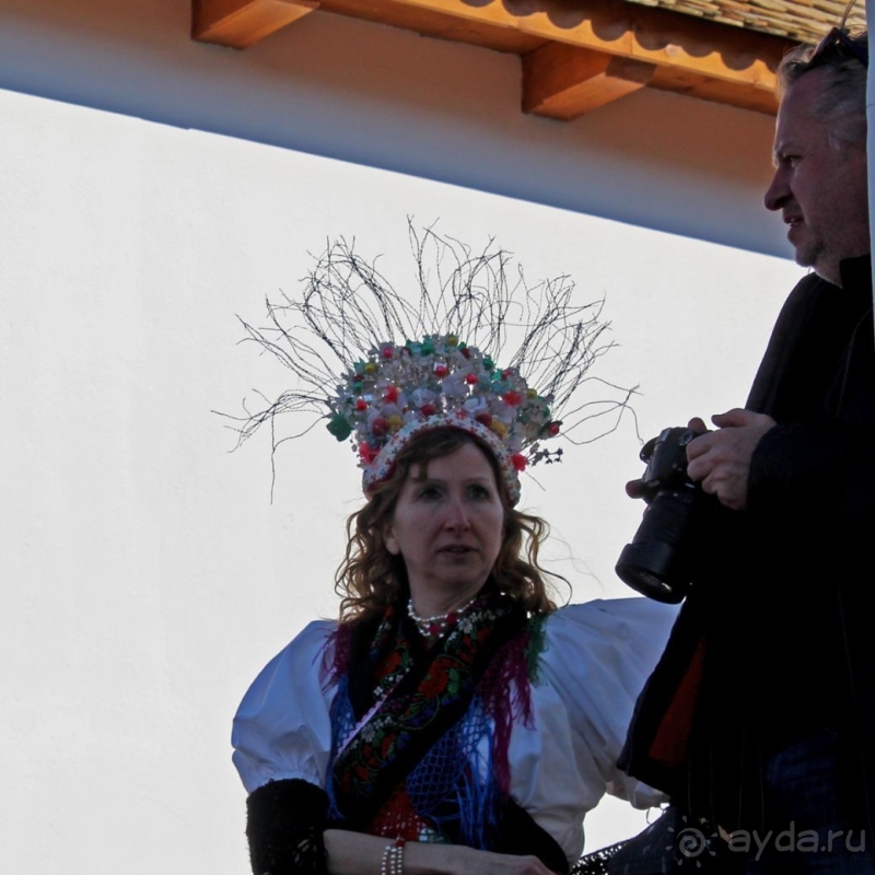 Фестиваль в историческом селе Холлокё (объект Юнеско № 401)