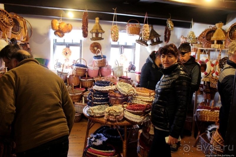 Фестиваль в историческом селе Холлокё (объект Юнеско № 401)