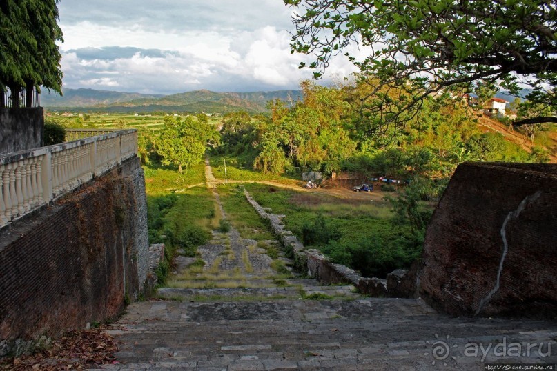 Барочные церкви Филиппин. Санта Мария (ЮНЕСКО № 677-002)