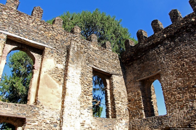 Фасил-Гебби — крепость города Гондэр (объект ЮНЕСКО №19)