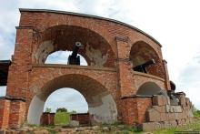 Останки башни Notvikstornet и природа Аландов