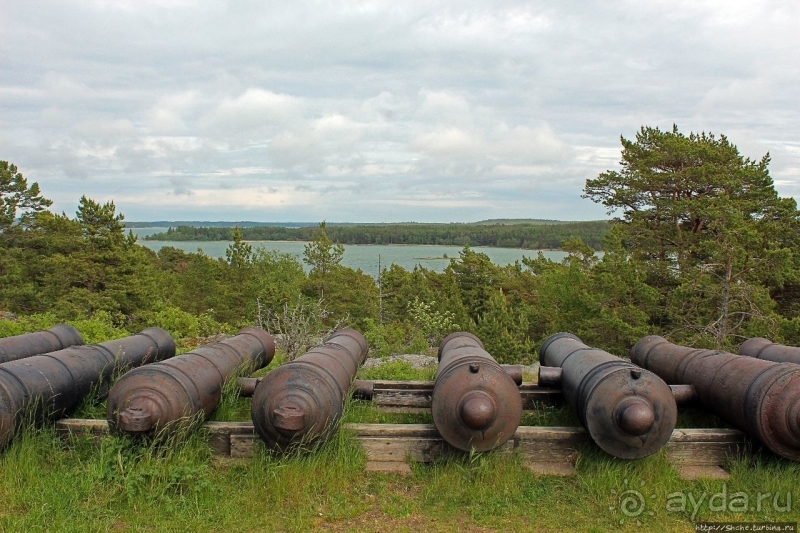 Останки башни Notvikstornet и природа Аландов