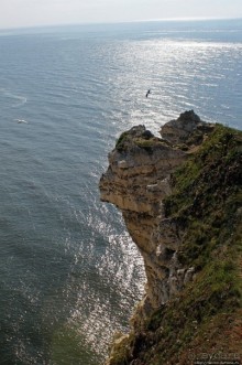 Утесы Этреты: налево пойдешь...