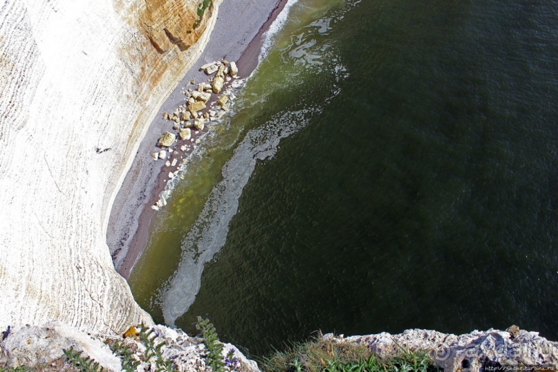 Утесы Этреты: налево пойдешь...