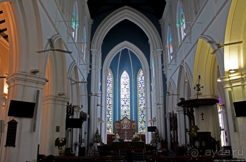 Кафедральный собор св. Андрея в Сингапуре