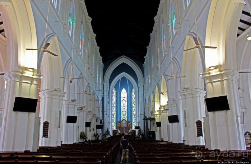 Альбом отзыва "Кафедральный собор св. Андрея в Сингапуре"