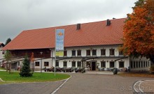 Отель-ресторан напротив паломнической церкви в Висе