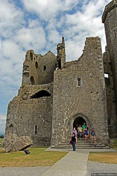 Легендарная скала в Ирландии