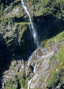 "И красивейший в мире фиорд Милфорд-Саунд..." (В. Высоцкий)