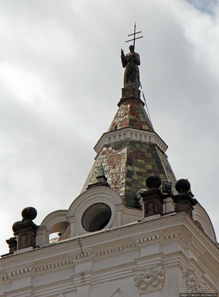 Роскошная! Церковь святого Францизска в Кито