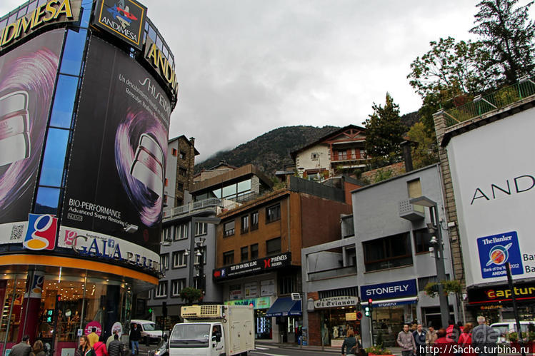 Андорра-ла-Велья... Заблудиться в трех улицах