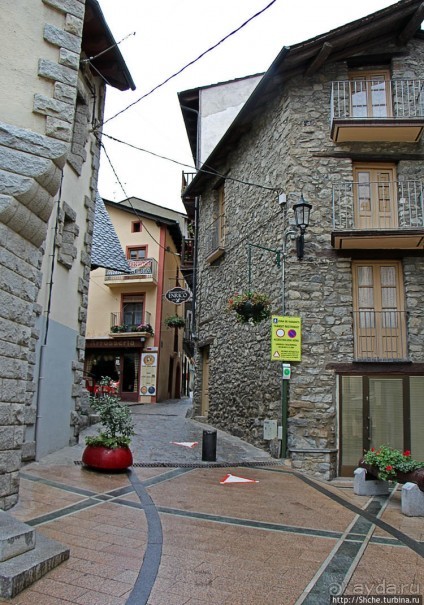 Андорра-ла-Велья... Заблудиться в трех улицах