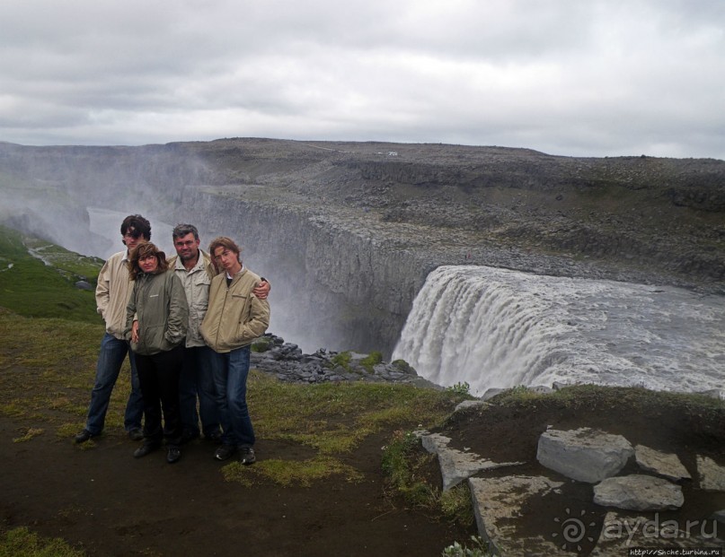 Деттифосс — самый мощный водопад в Европе