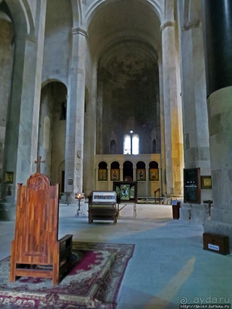 Храм Багра́та — символ единства Грузии