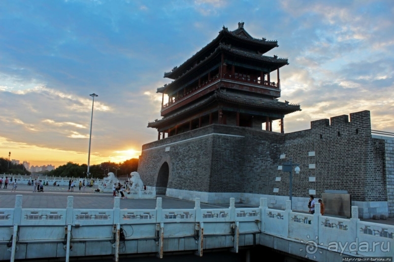 Yongdingmen — передние ворота внешнего города Пекина