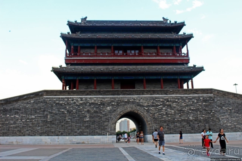 Yongdingmen — передние ворота внешнего города Пекина