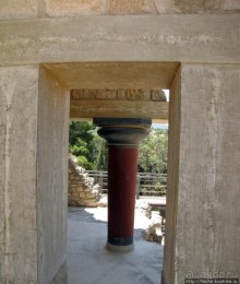 Кносский Дворец — прогулка по пыли веков. Скорее да, чем нет