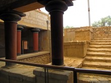 Кносский Дворец — прогулка по пыли веков. Скорее да, чем нет