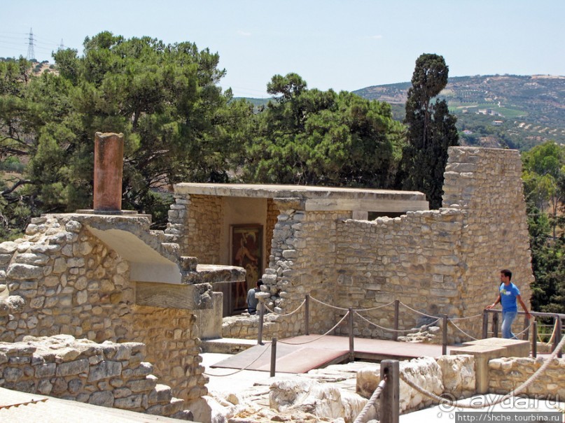 Кносский Дворец — прогулка по пыли веков. Скорее да, чем нет