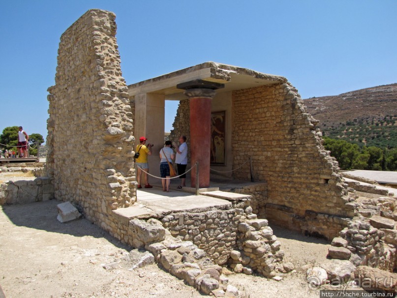 Кносский Дворец — прогулка по пыли веков. Скорее да, чем нет