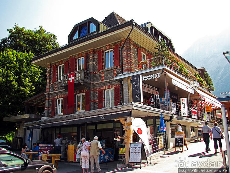 Швейцарская "усмешка леса" — летний Гриндельвальд